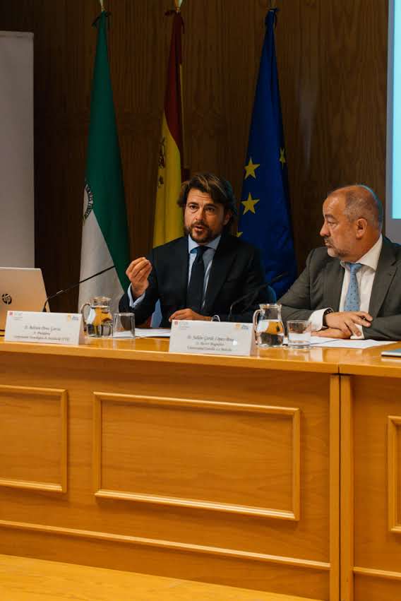 Beltrán Pérez durante su intervención en el encuentro de rectores de la CRUE